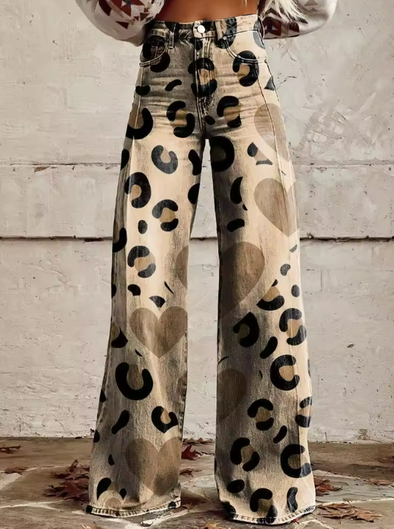 Violet | Leopard Heart Print Jeans