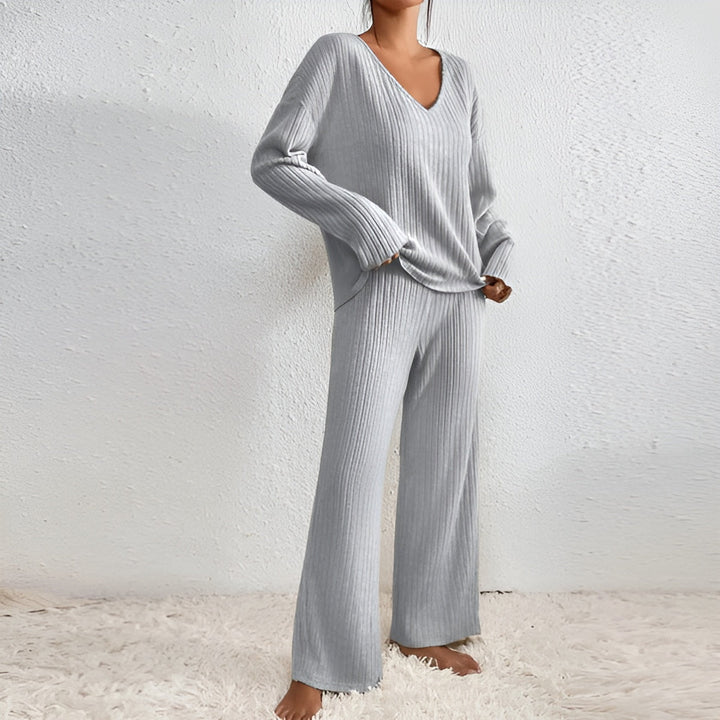 Wilma™ | Ribbed V-neck sweater set