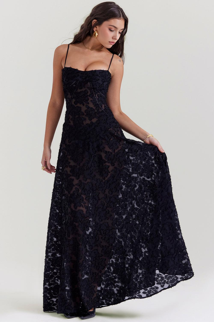 Brandy | Elegant Flowy Maxi Dress
