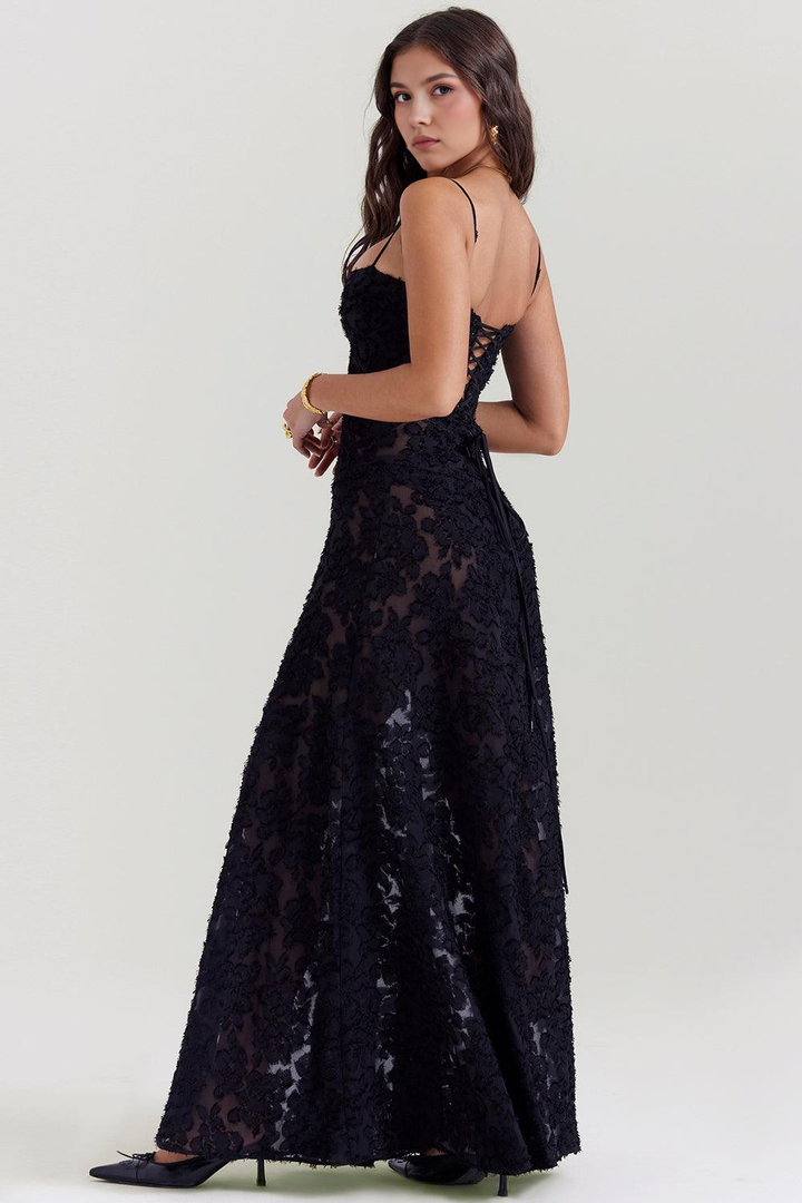 Brandy | Elegant Flowy Maxi Dress