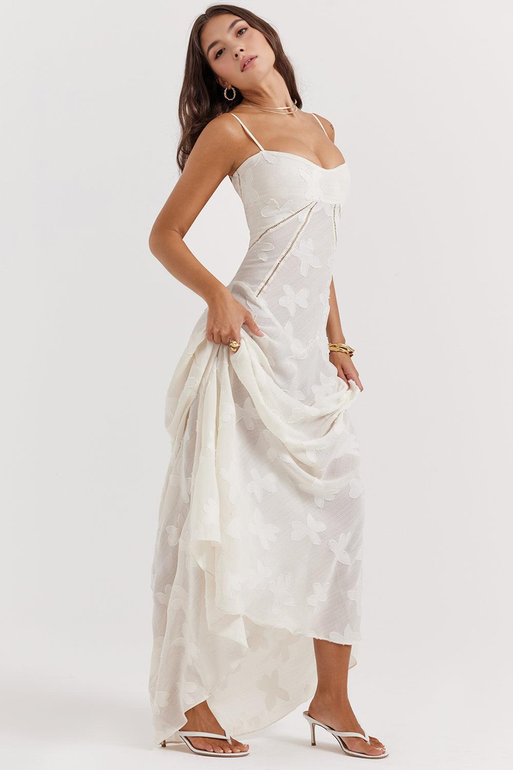 Brandy | Elegant Flowy Maxi Dress