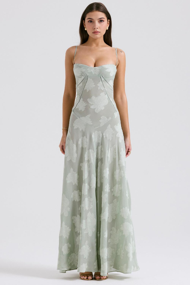 Brandy | Elegant Flowy Maxi Dress