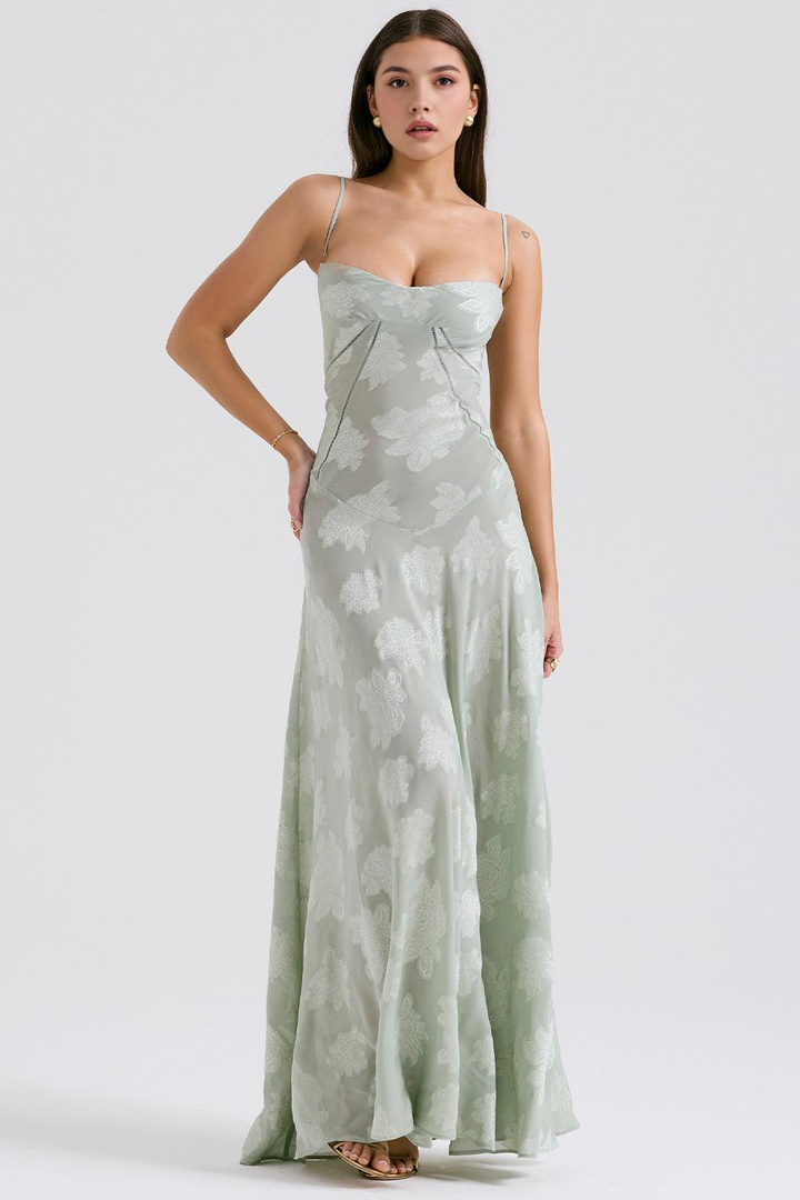 Brandy | Elegant Flowy Maxi Dress