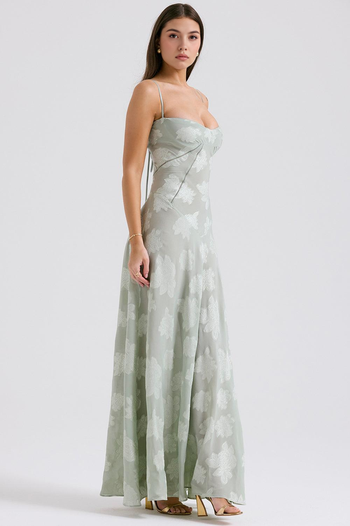 Brandy | Elegant Flowy Maxi Dress